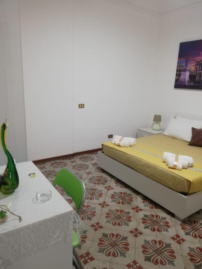 Double Room with Private External Bathroom,1108778949:JPEG